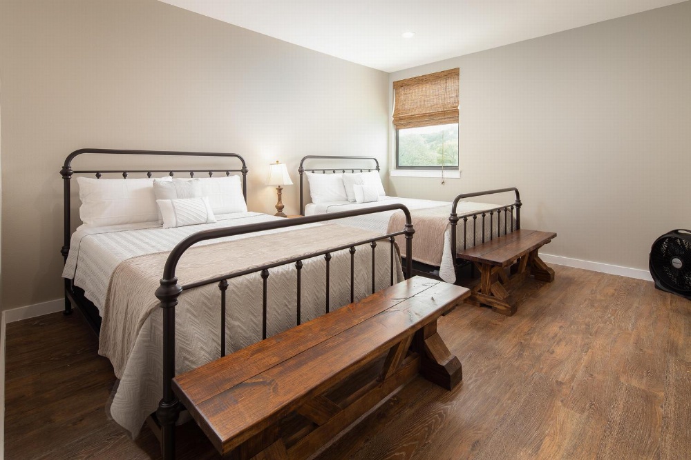 The White House on the Horseshoe Main image